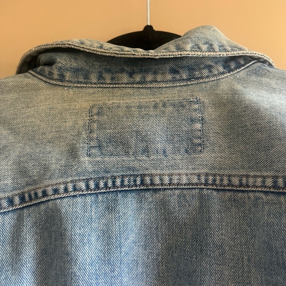 Vintage Guess Denim Jacket - Picture 2 of 13